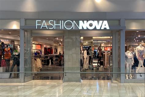 fashion nova shop near me.